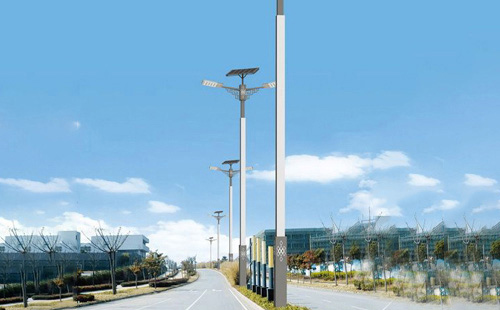 充放电检测实战：铁门关太阳能路灯运维笔记——零成本判断电池健康与光伏效能