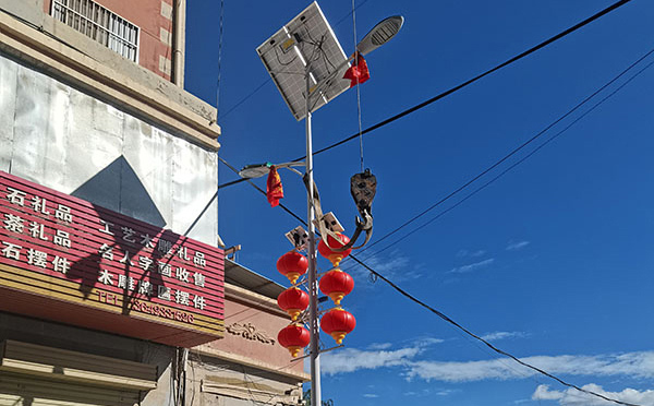 铁门关智慧路灯在城市物联网系统中的集成与运维
